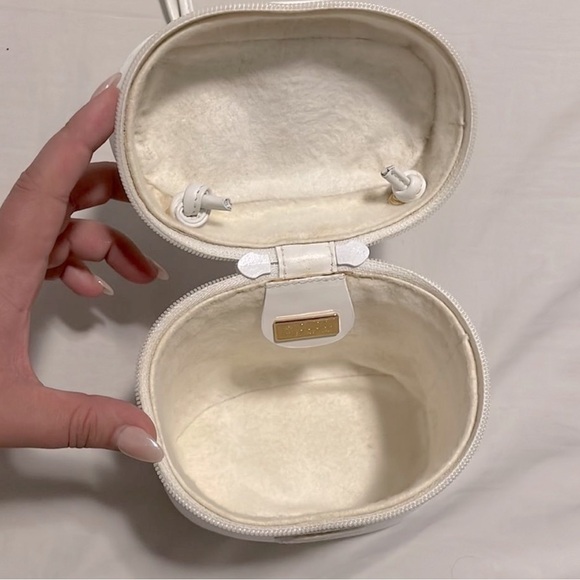 RARE GUCCI white mini bag - Picture 8 of 16